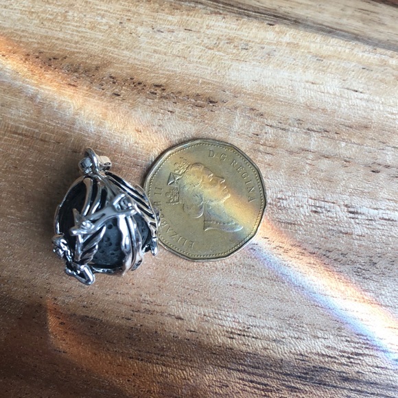 Aroma diffuser necklace - Picture 6 of 6